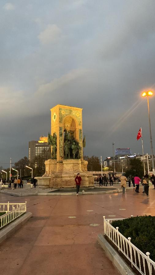 Apartamento Butiq Flat With Bosphorus View Estambul Exterior foto